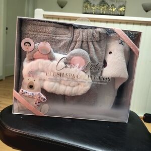 Beauty Concepts | Complete Plush Spa Collection